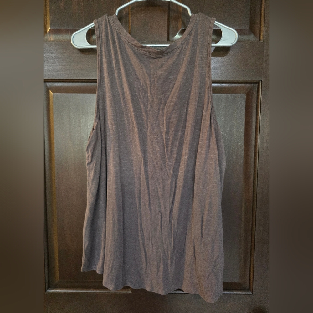 Maurices Women’s Sleeveless Scoop Neck Tank Top - Brown Size 1X - Picture 3 of 4